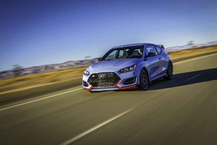  Hyundai Veloster N 2018 года  (NA) (фото 25 из 85)